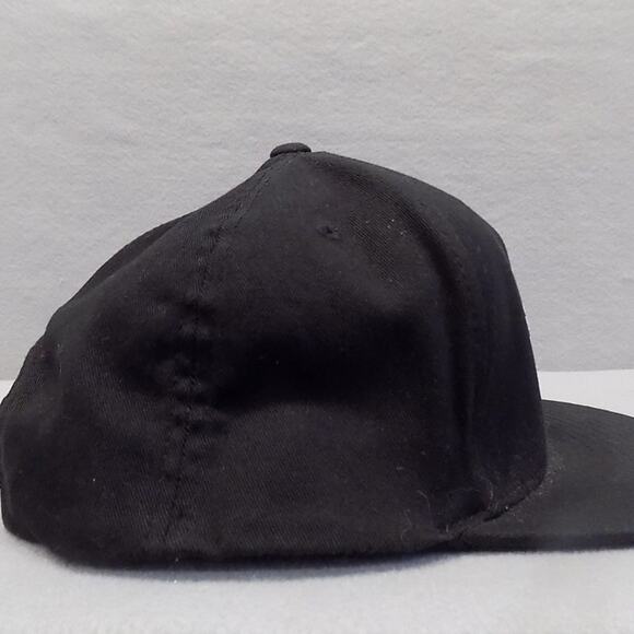 Vans Off The Wall Men's Black Snapback Streetwear Black Baseball Cap - Picture 5 of 13